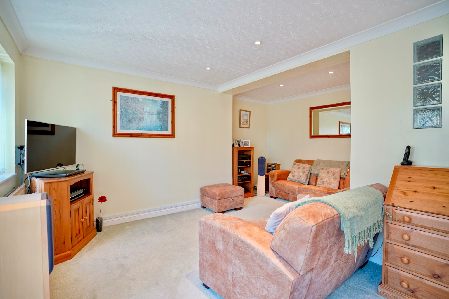 2 bed semi-detached house for sale in High Leys, St. Ives  - Property Image 3