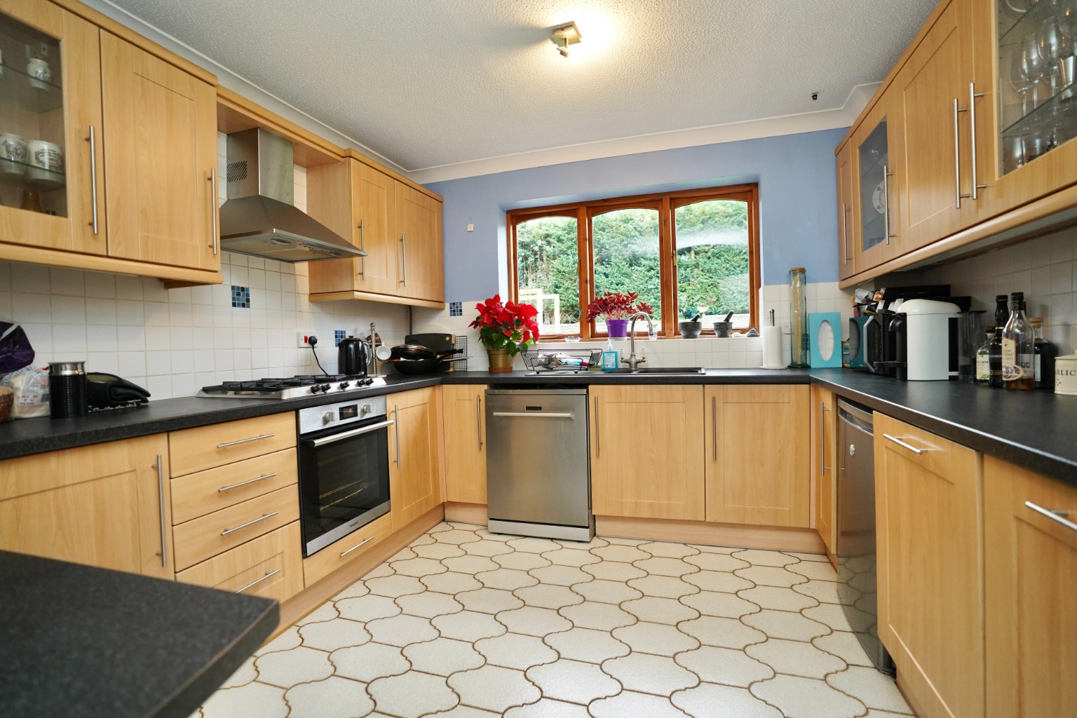 5 bed detached house for sale in Ansley Way, St. Ives 3