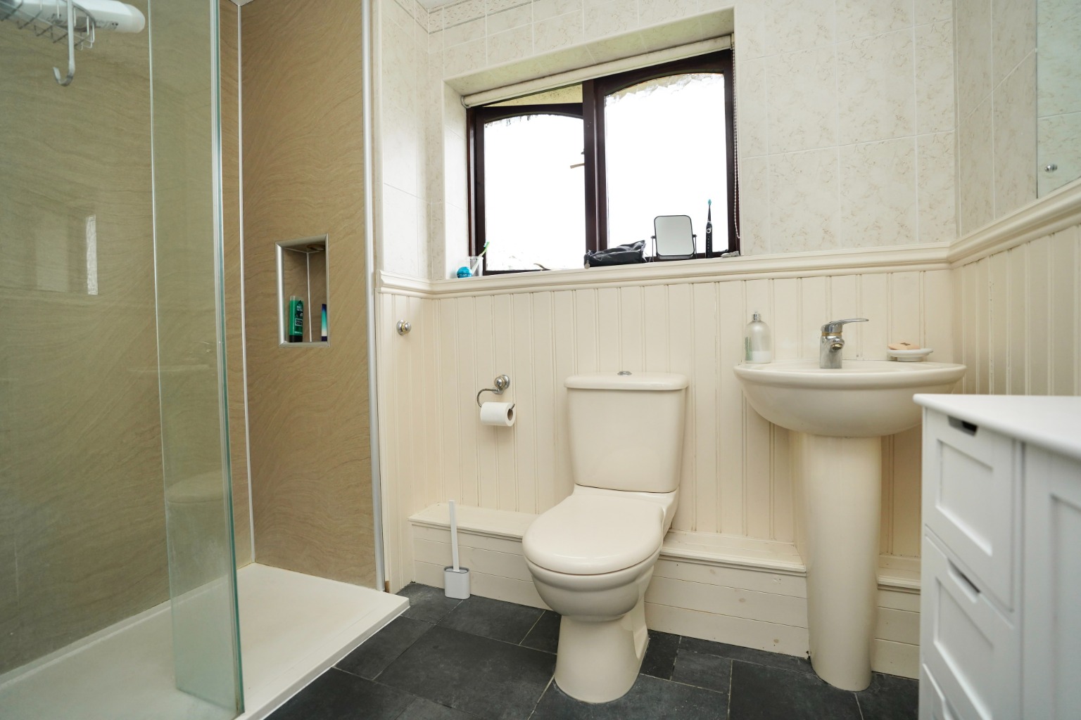 5 bed detached house for sale in Ansley Way, St. Ives  - Property Image 6