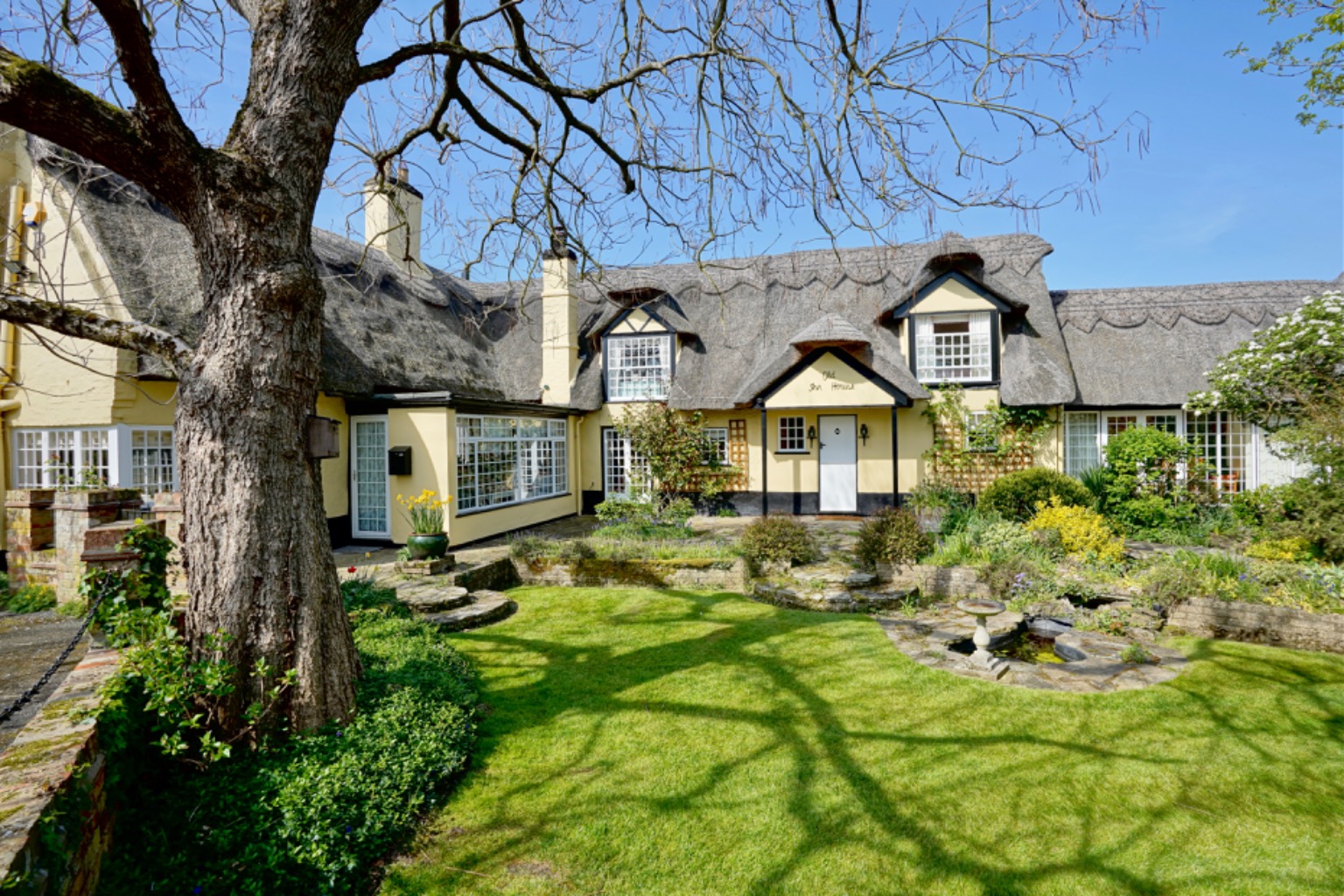 5 bed detached house for sale in Holywell Front, St. Ives  - Property Image 19