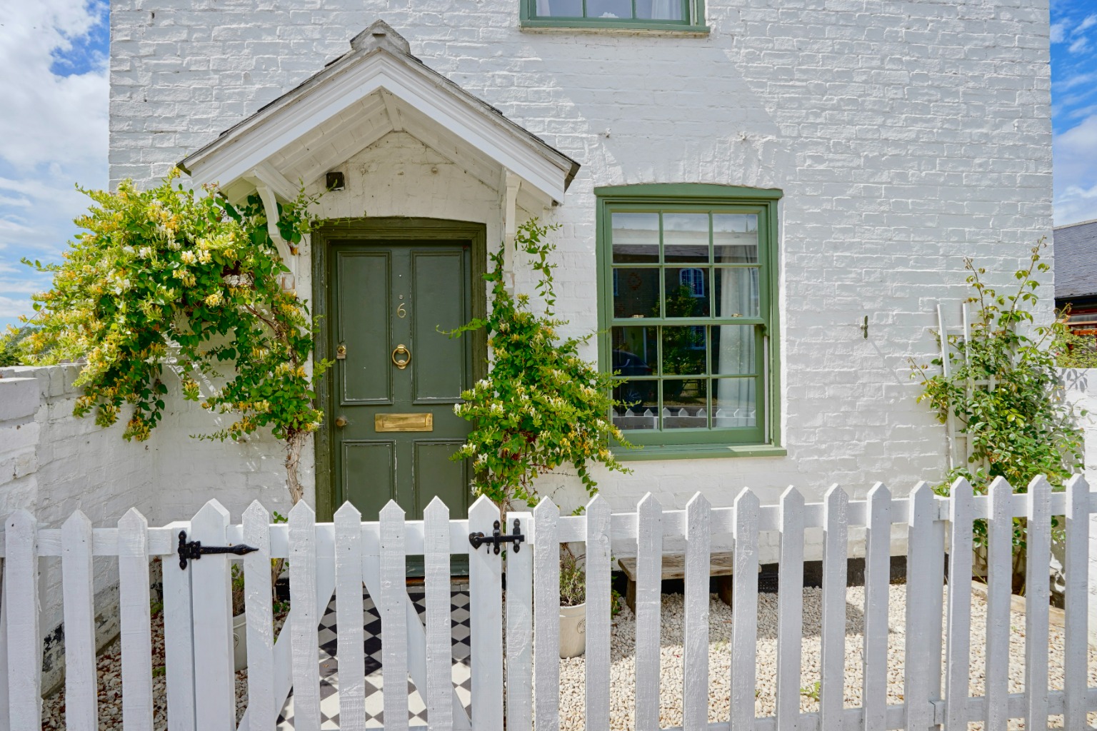 2 bed detached house for sale in Honey Hill, Huntingdon  - Property Image 14