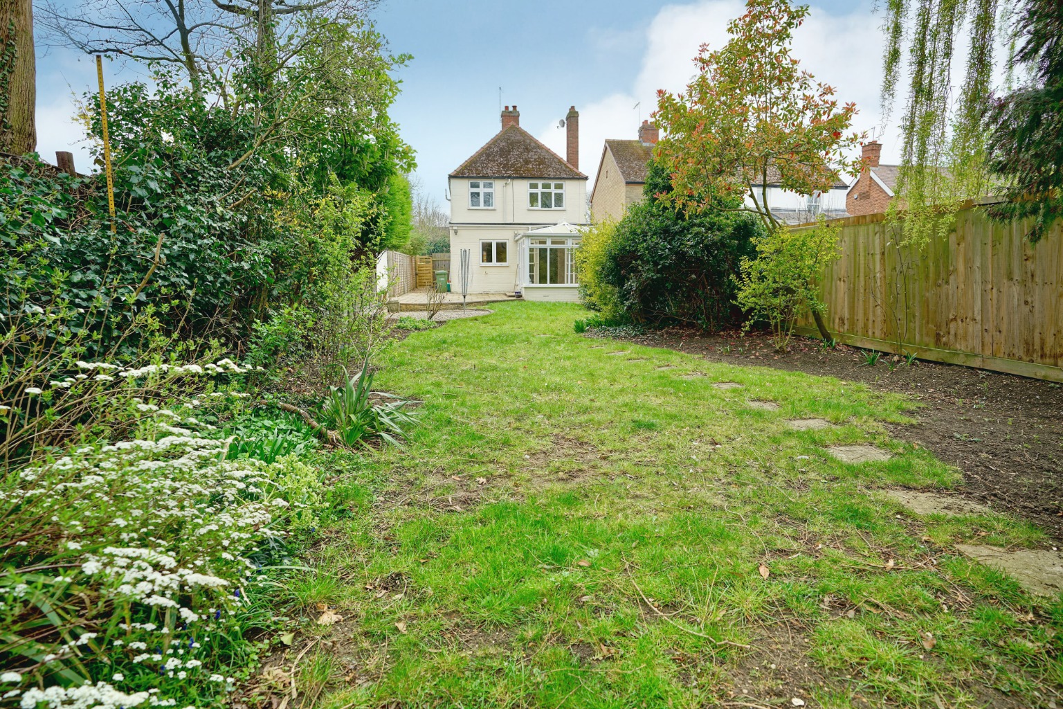 3 bed detached house for sale in Houghton Road, St. Ives  - Property Image 2