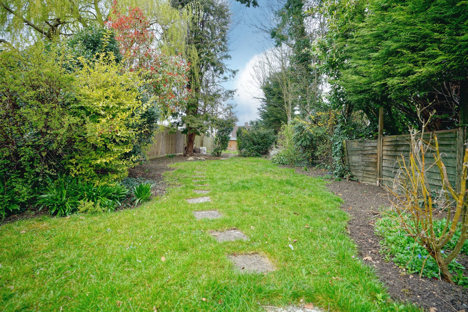 3 bed detached house for sale in Houghton Road, St. Ives  - Property Image 3
