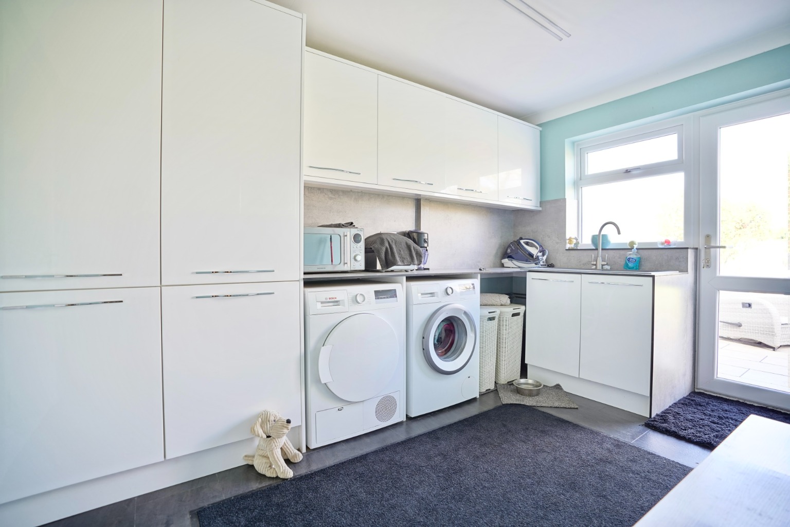 4 bed detached bungalow for sale in Lancaster Close, Huntingdon 8