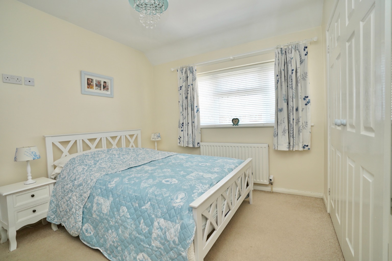 3 bed semi-detached house for sale in Green Leys, St. Ives  - Property Image 14