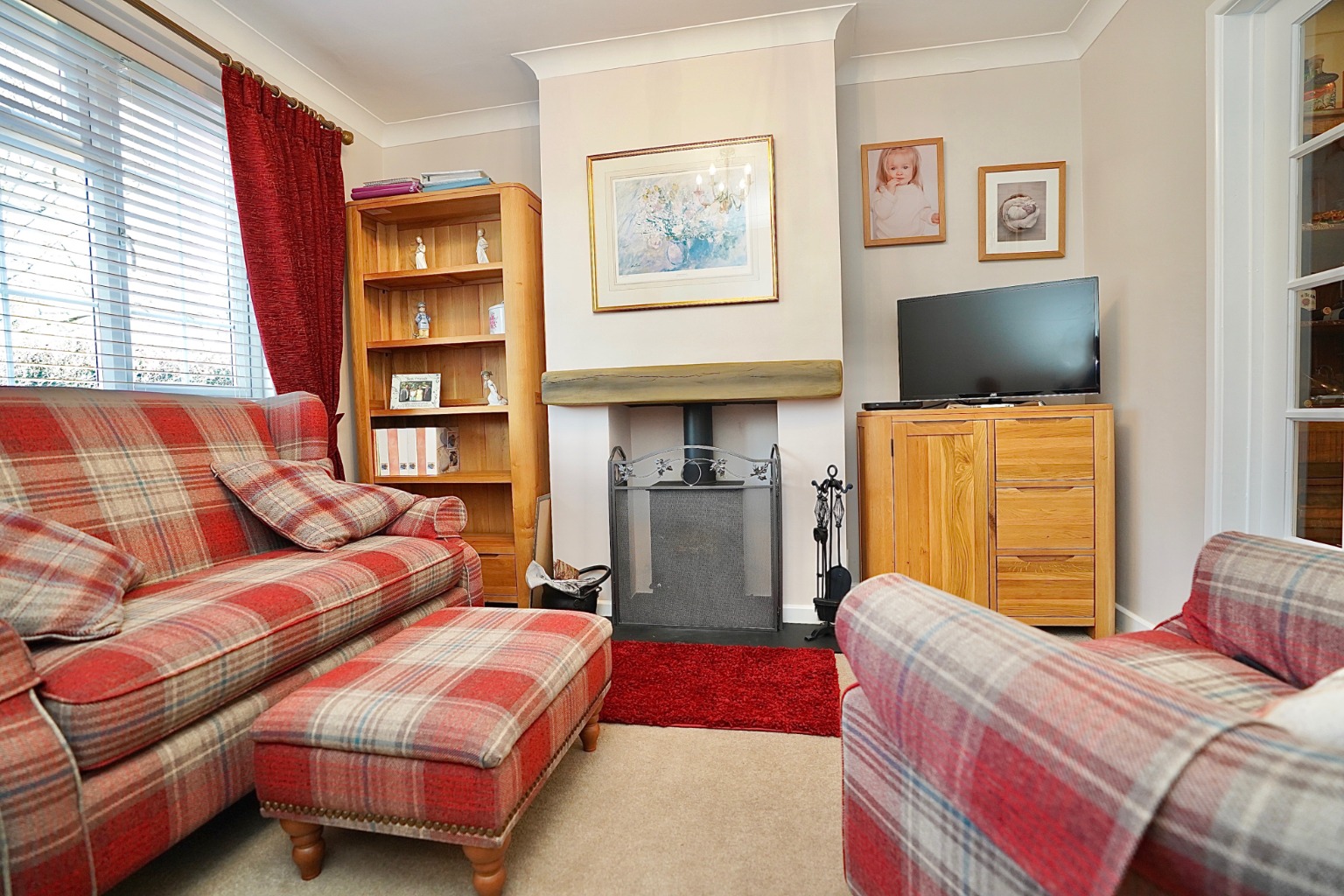3 bed semi-detached house for sale in Green Leys, St. Ives  - Property Image 5