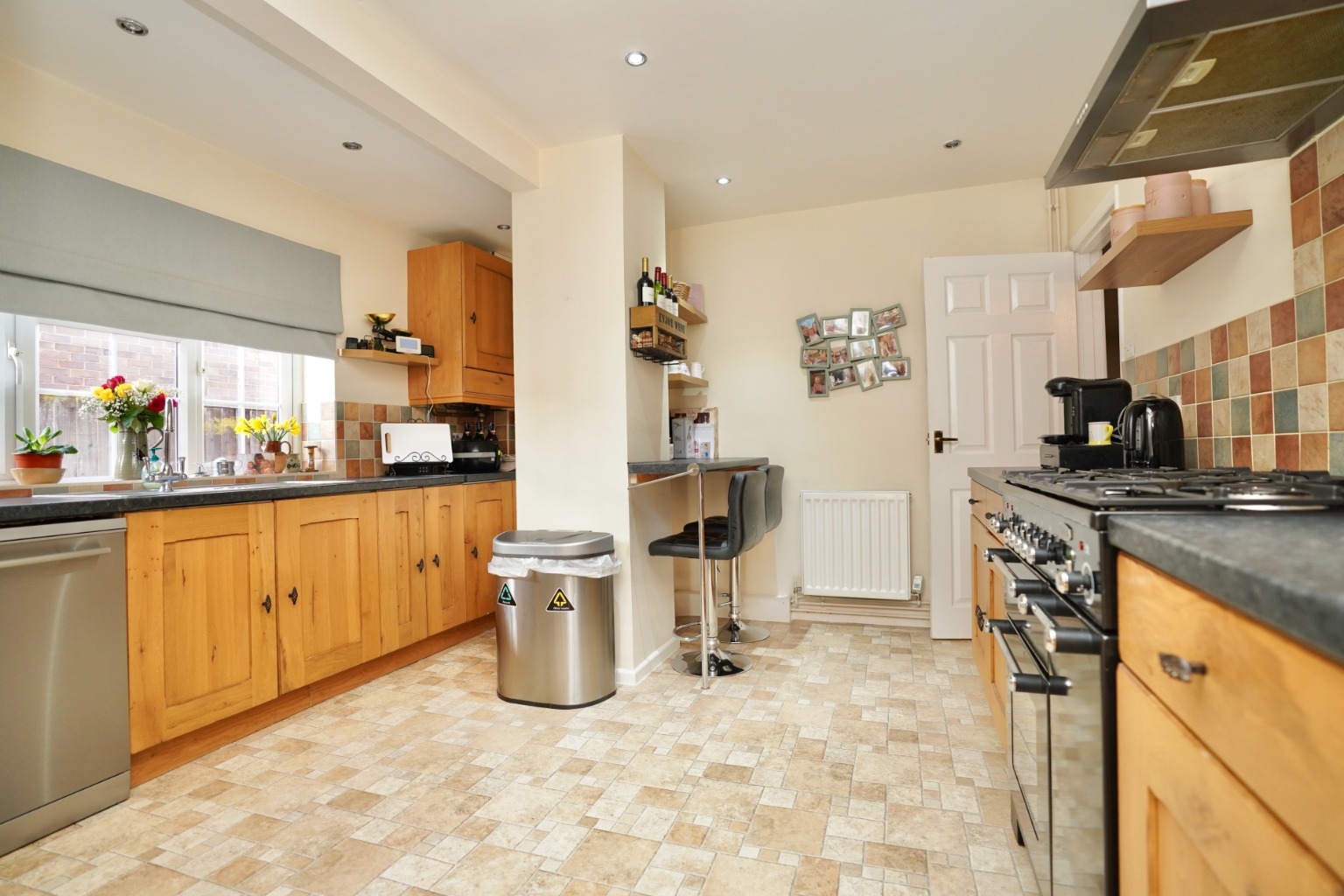 3 bed semi-detached house for sale in Green Leys, St. Ives  - Property Image 11