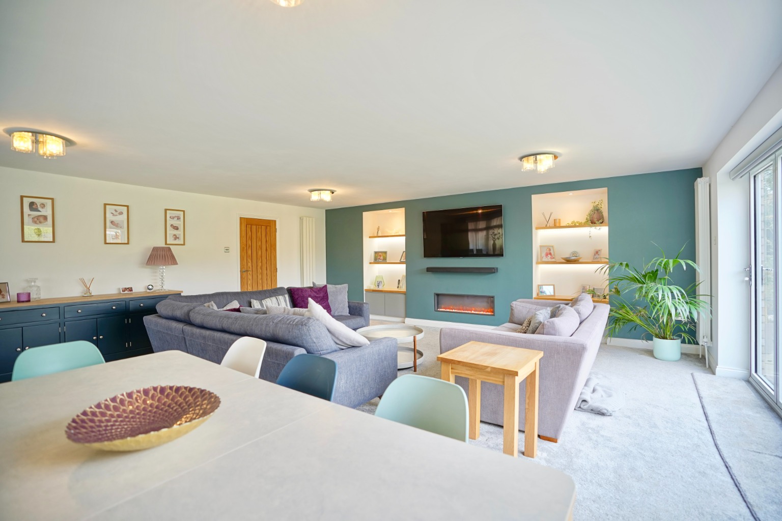 5 bed detached house for sale in Bramley Grove, Huntingdon  - Property Image 9