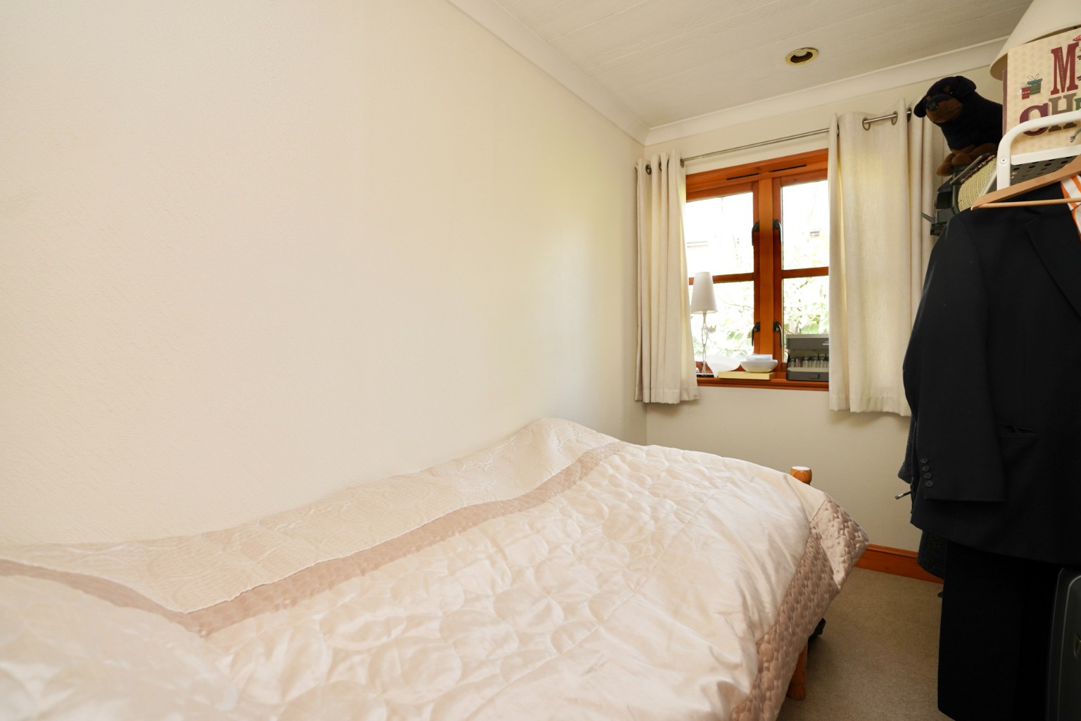 3 bed detached bungalow for sale in Church Lane, Huntingdon 12