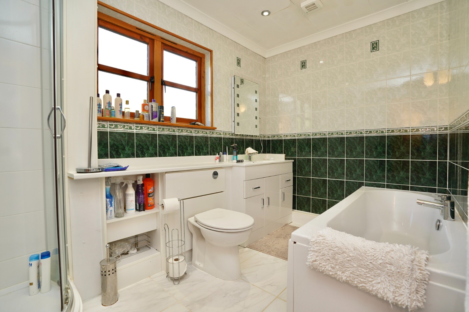 3 bed detached bungalow for sale in Church Lane, Huntingdon 13