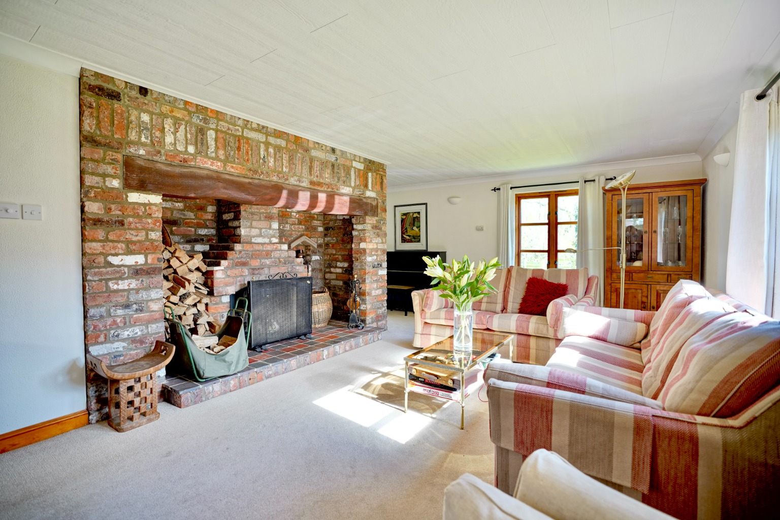 3 bed detached bungalow for sale in Church Lane, Huntingdon 1