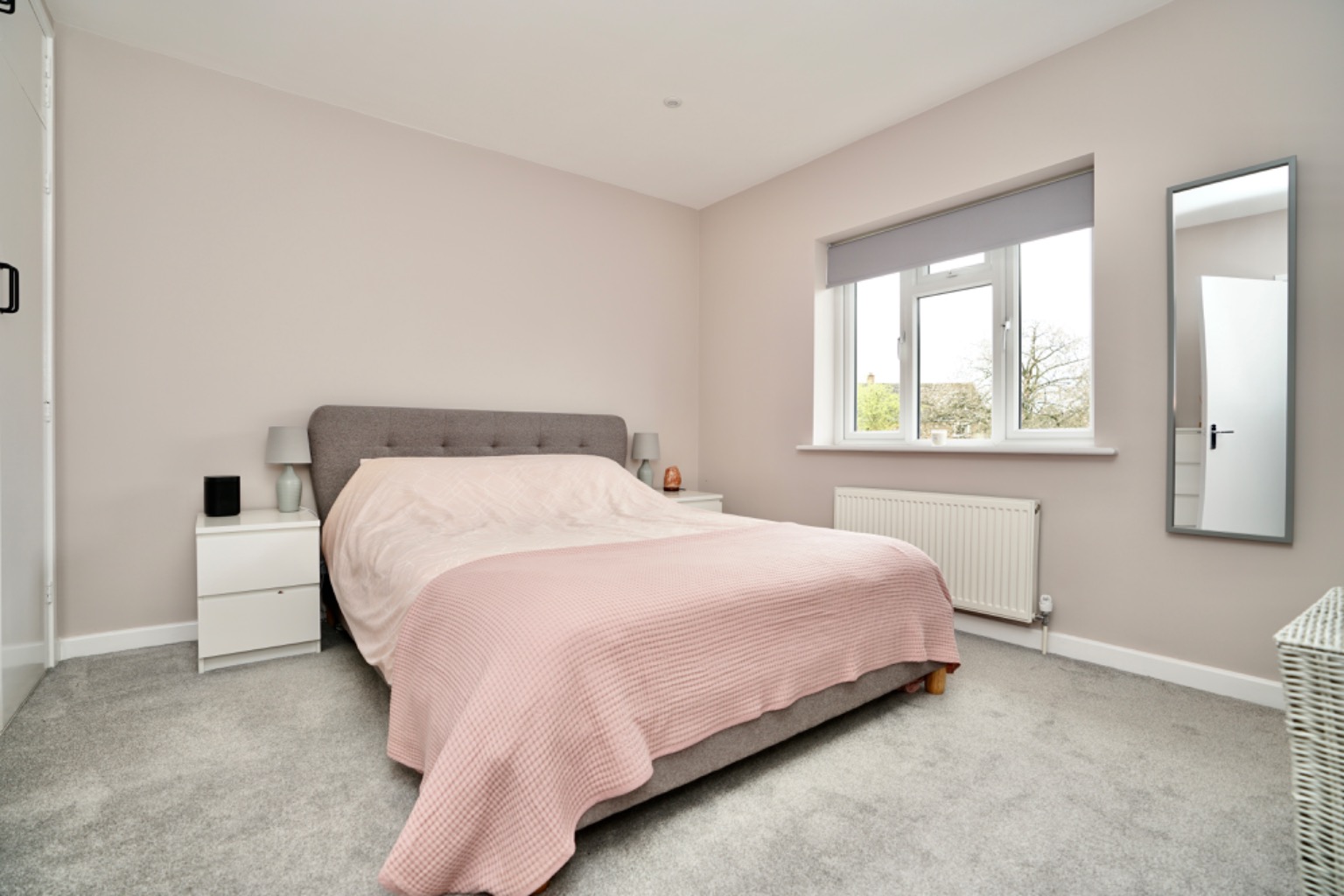 3 bed semi-detached house for sale in Wiltshire Road, Huntingdon  - Property Image 7