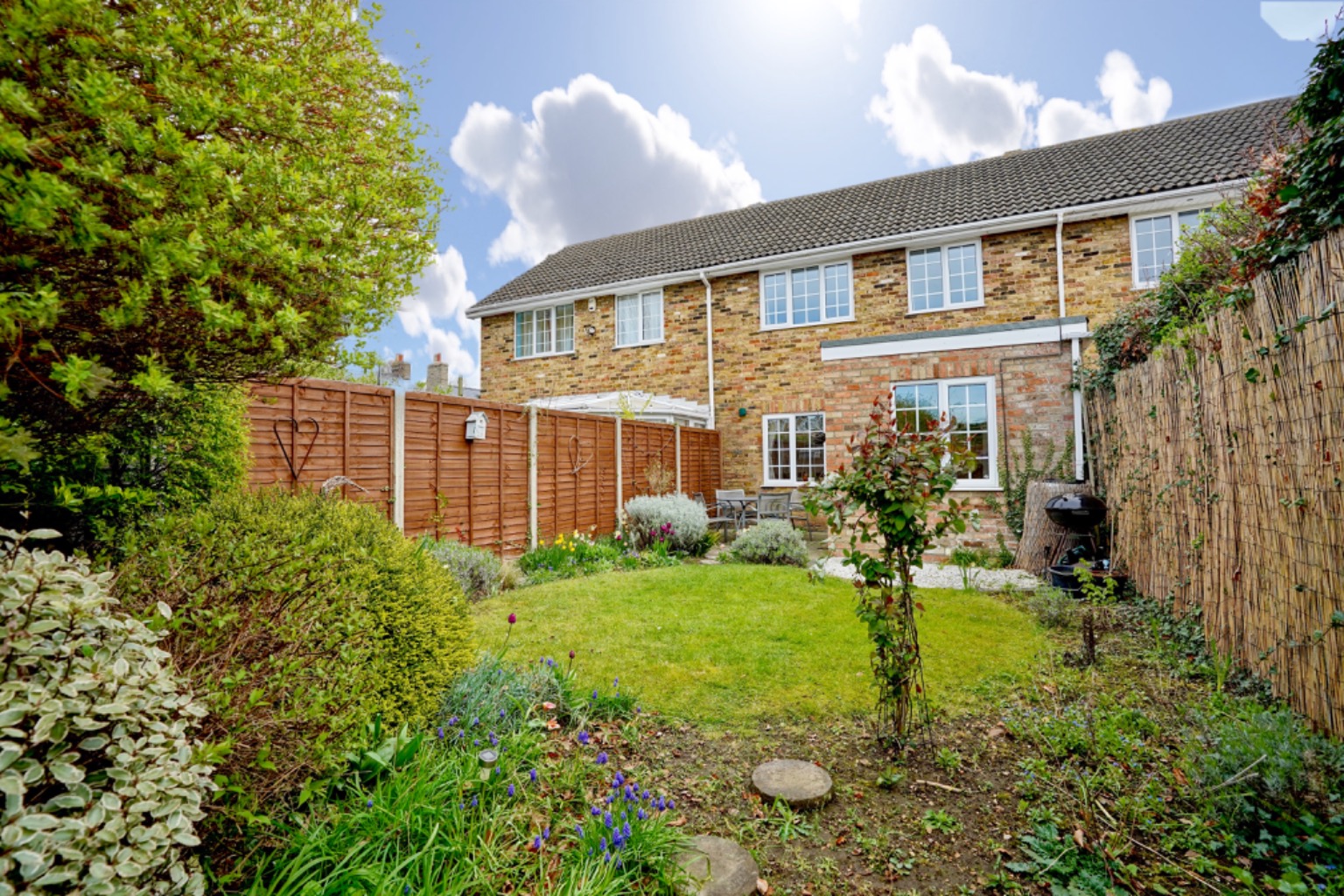 3 bed terraced house for sale in Meadow Way, Huntingdon  - Property Image 13