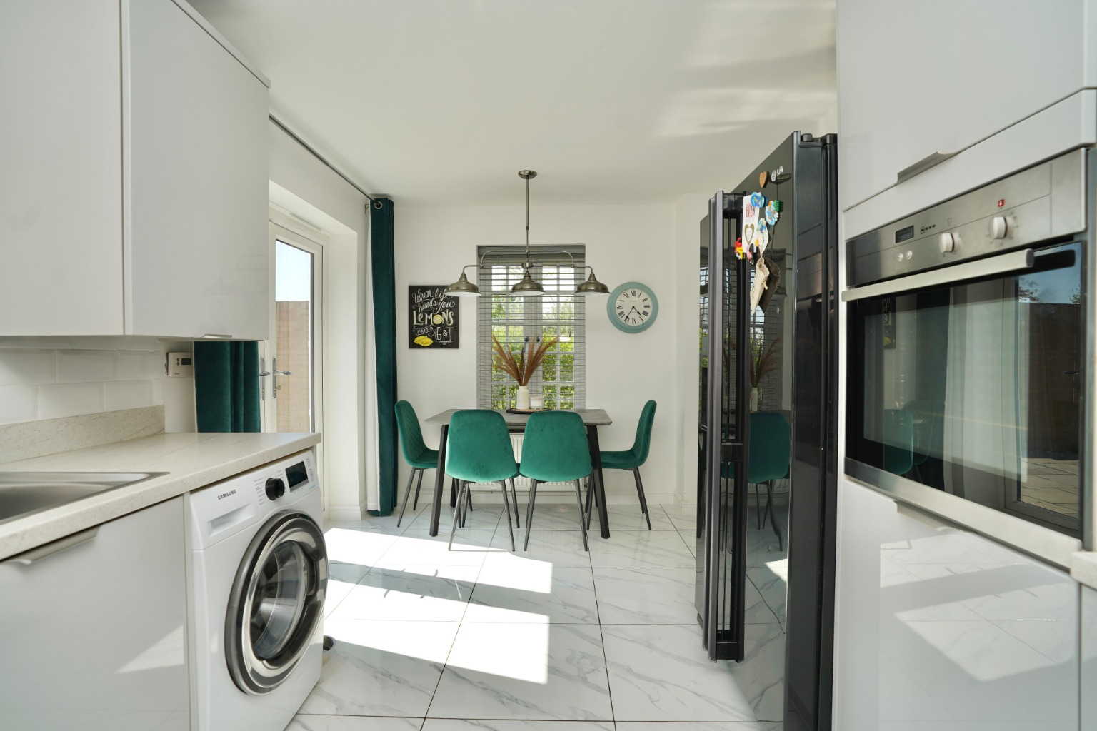 3 bed semi-detached house for sale in Carnaile Road, Huntingdon  - Property Image 6