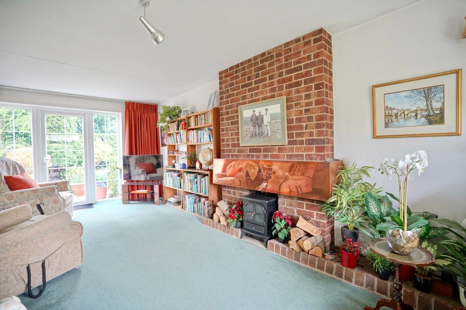 4 bed detached house for sale in Kingston Way, Huntingdon 2