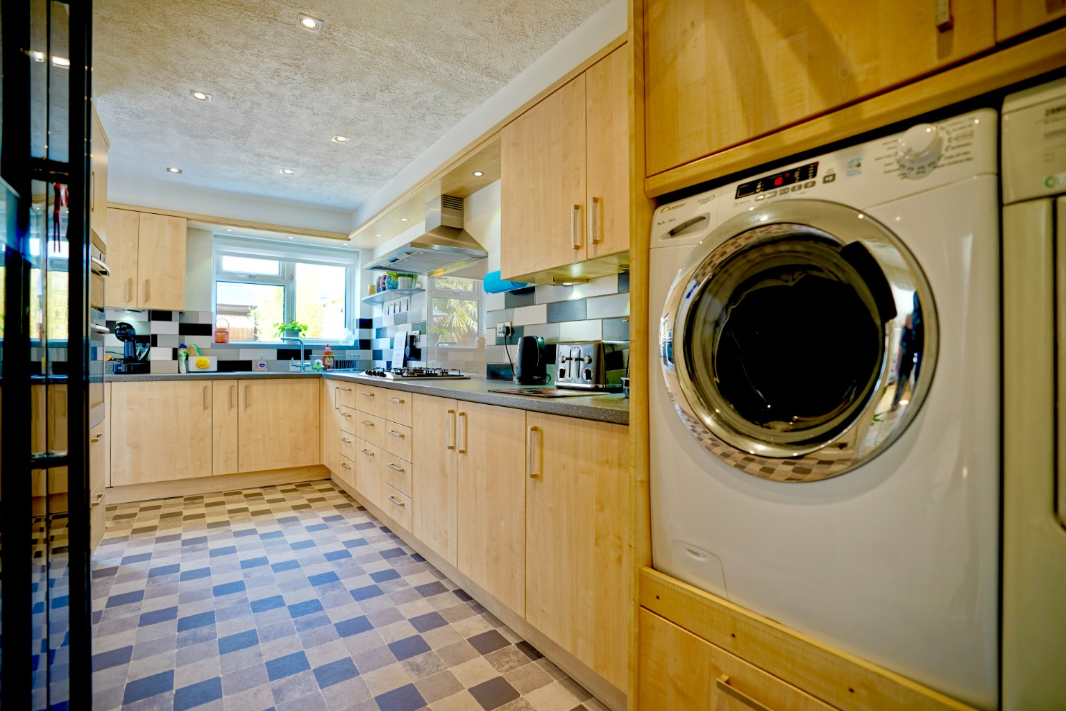 3 bed end of terrace house for sale in Bedford Avenue, Huntingdon 5