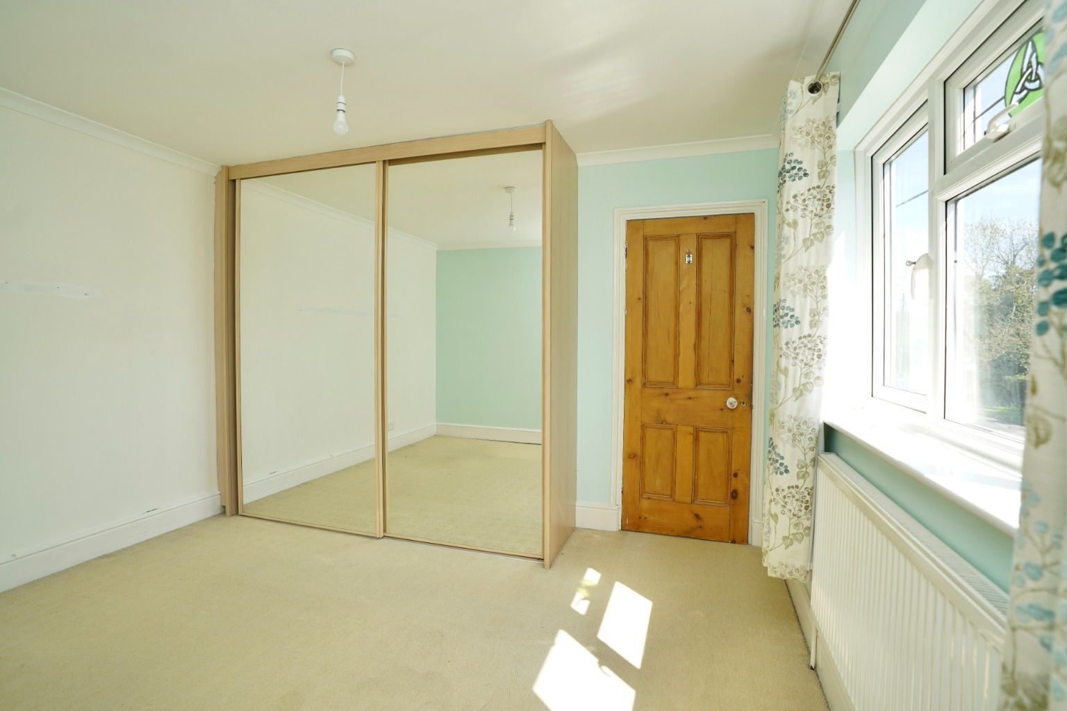 4 bed detached house for sale in Station Road, Huntingdon 12