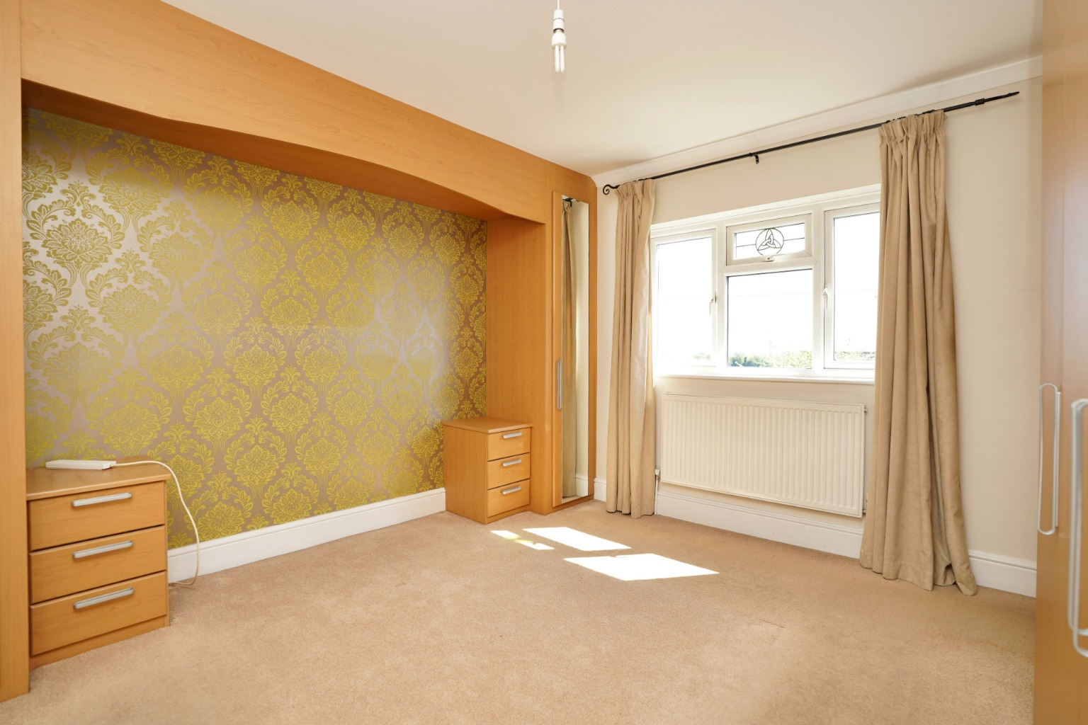 4 bed detached house for sale in Station Road, Huntingdon 11