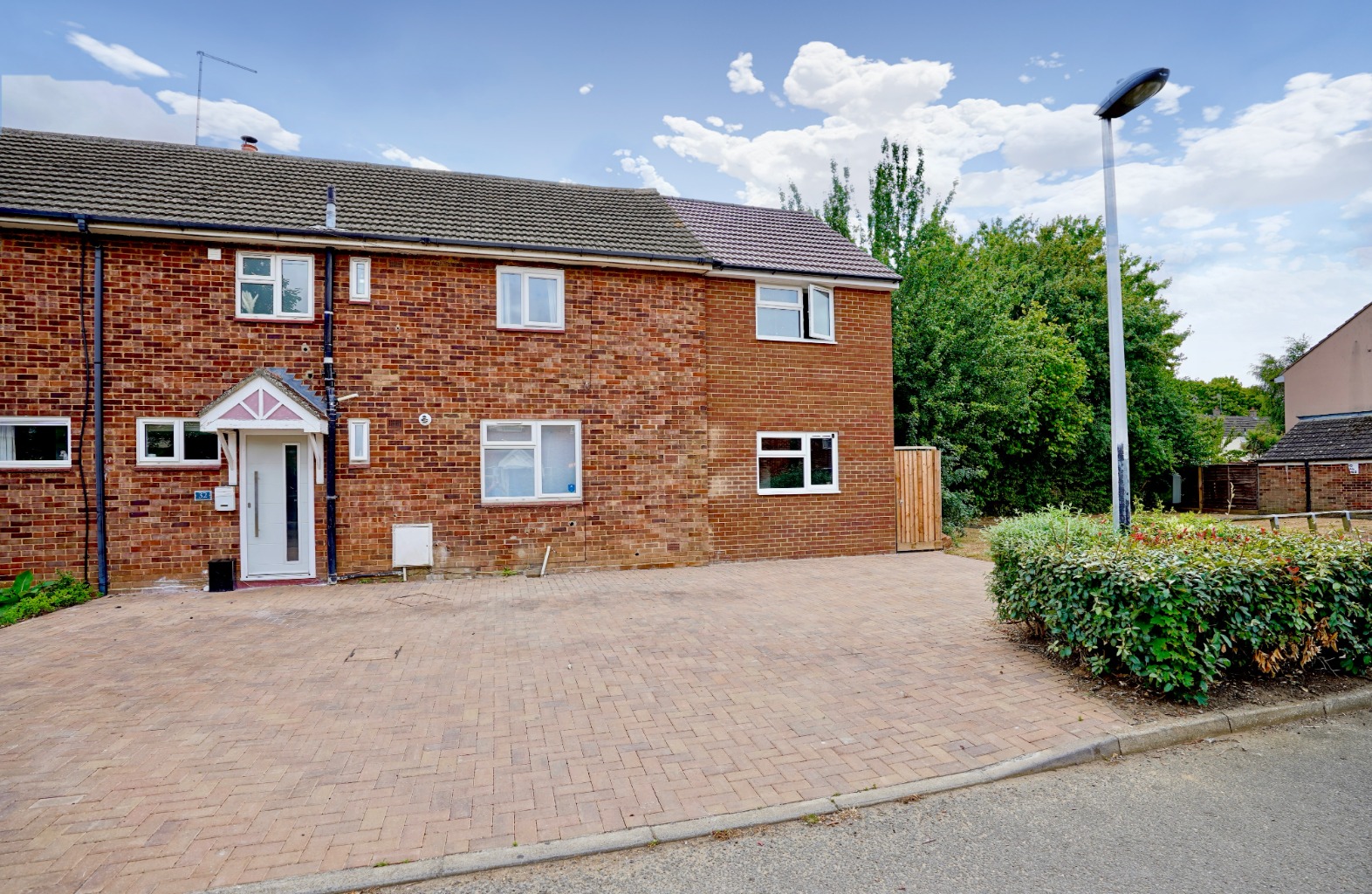5 bed semi-detached house for sale in Belle Isle Crescent, Huntingdon  - Property Image 18
