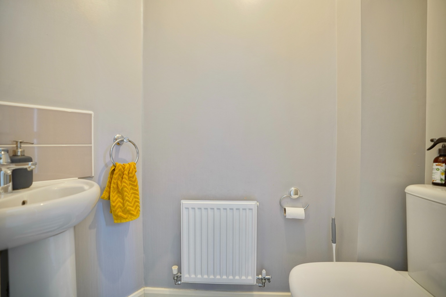 3 bed semi-detached house for sale in Summer's Hill Drive, Cambridge  - Property Image 8