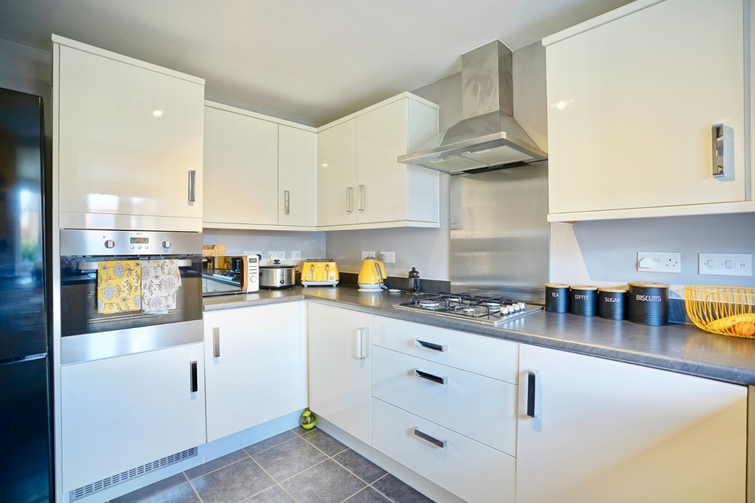 3 bed semi-detached house for sale in Summer's Hill Drive, Cambridge 6