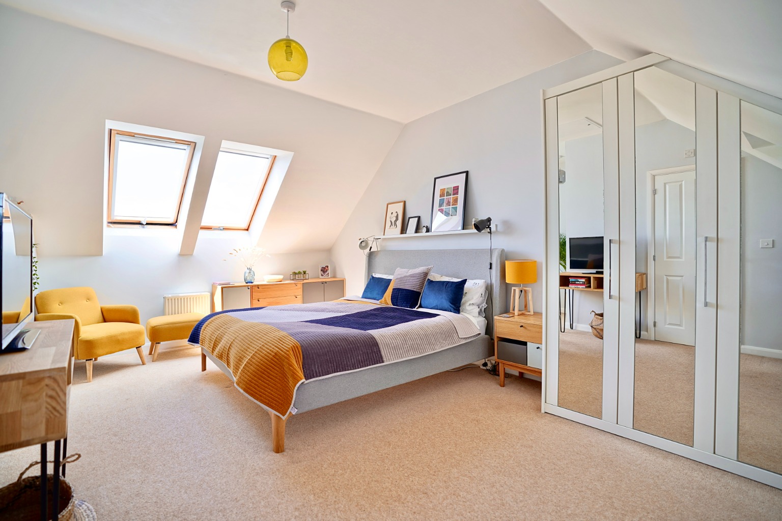 3 bed semi-detached house for sale in Summer's Hill Drive, Cambridge  - Property Image 3