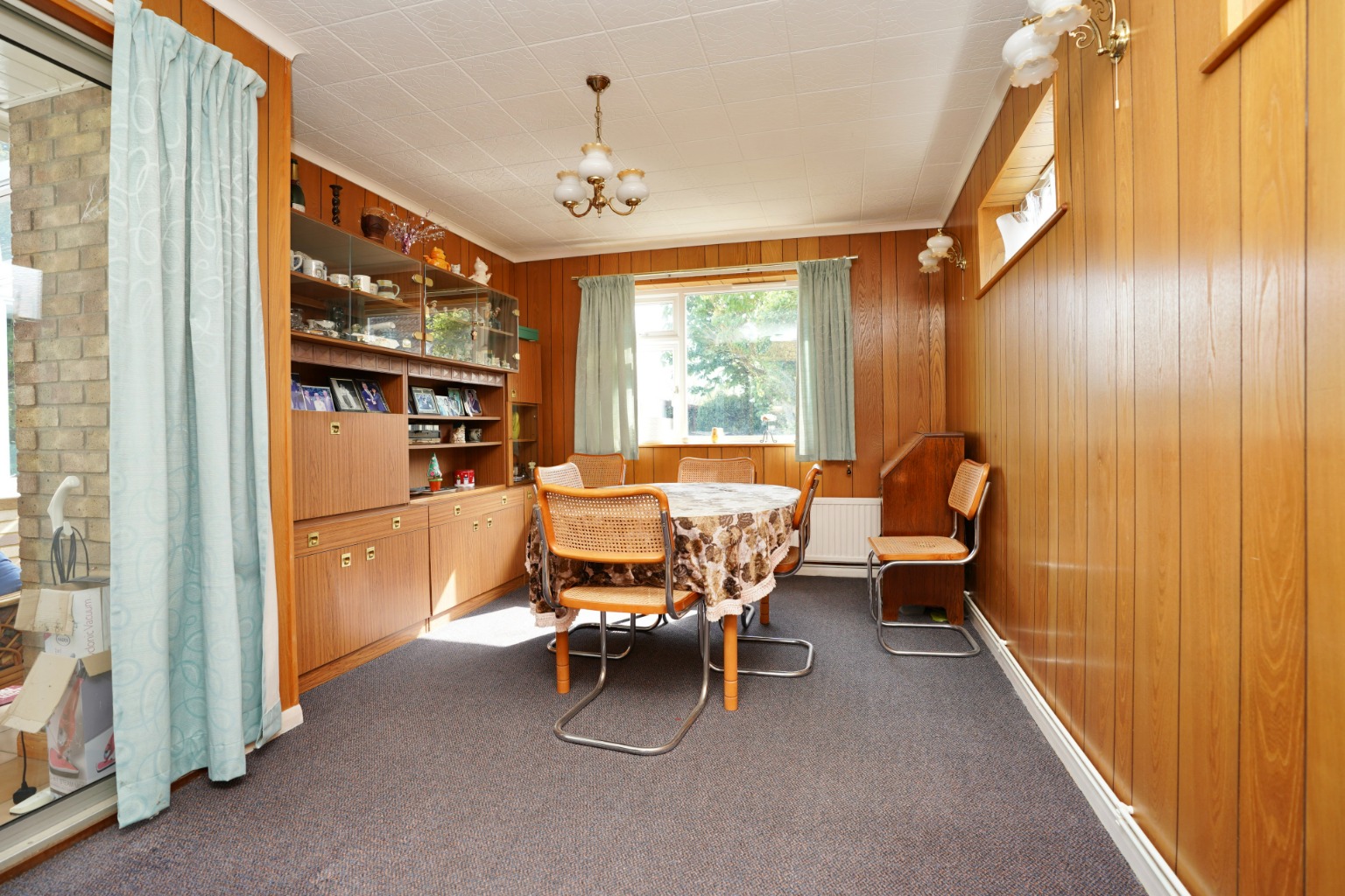 3 bed detached bungalow for sale in Kingsbrook, St. Ives  - Property Image 6