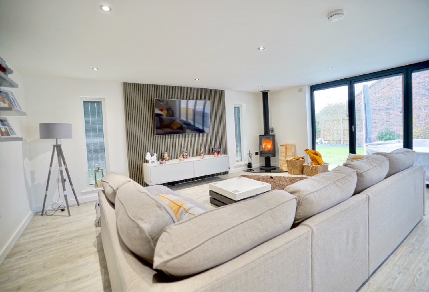 4 bed detached house for sale in Pound Road, Huntingdon 1