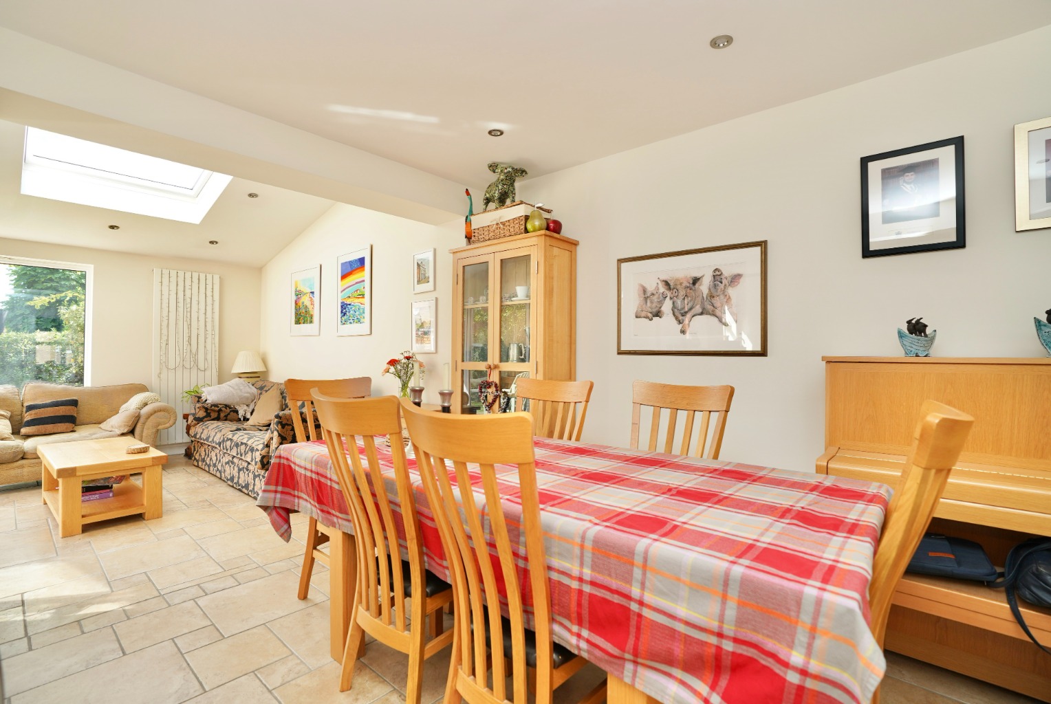 5 bed detached house for sale in Rushington Close, St. Ives  - Property Image 3