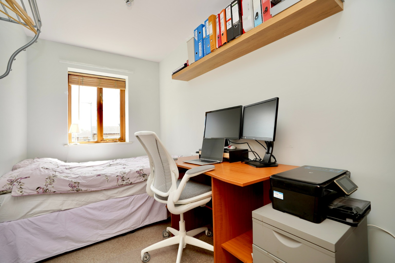 3 bed end of terrace house for sale in Vermuyden Way, Cambridge  - Property Image 16