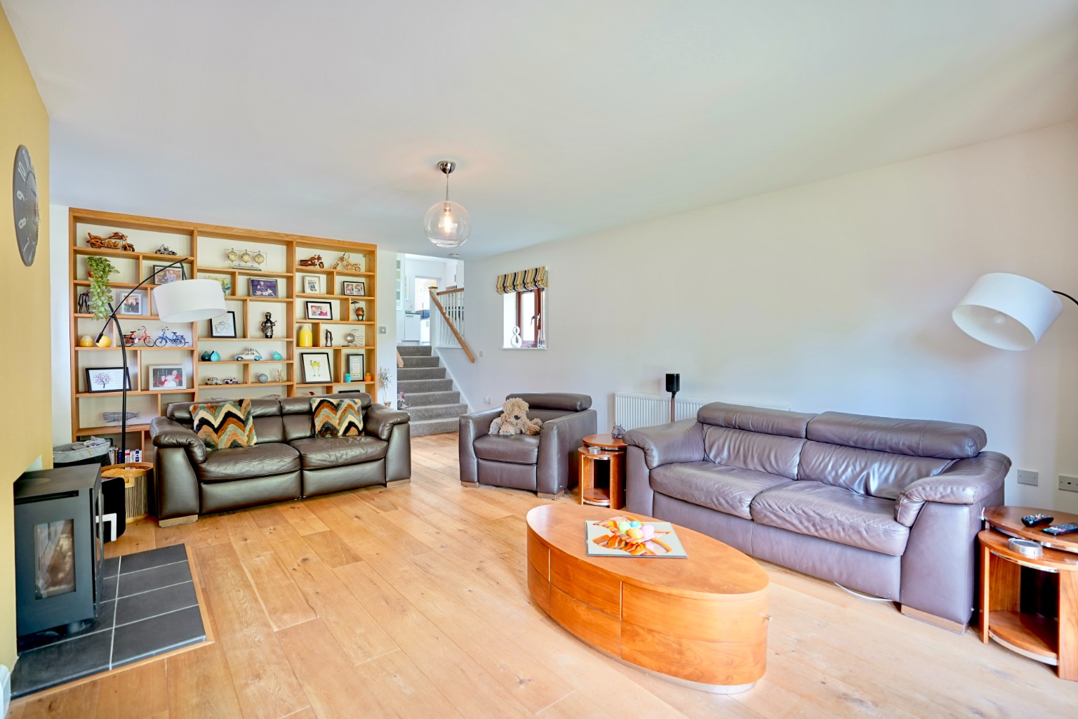 4 bed detached house for sale in Garner Close, Huntingdon 4