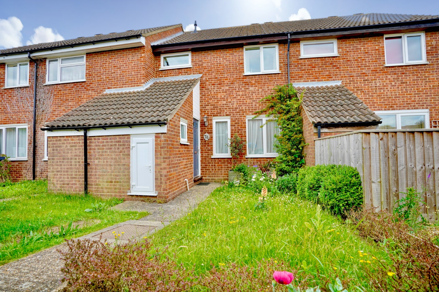 3 bed terraced house for sale in Edinburgh Drive, St. Ives  - Property Image 1