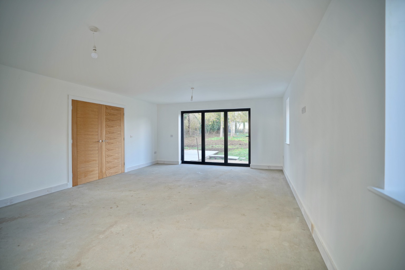 4 bed detached house for sale in High Street, Huntingdon 5