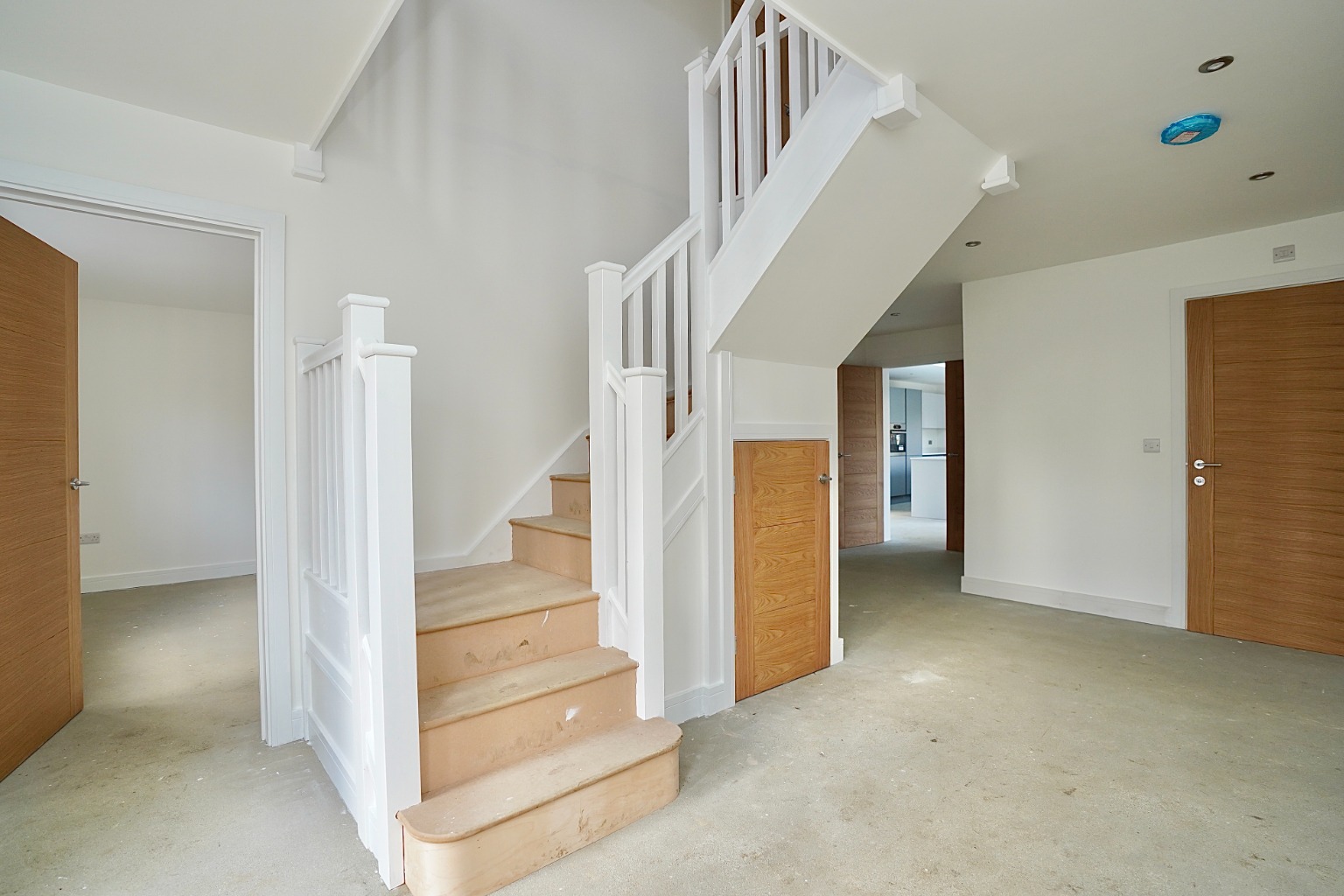 4 bed detached house for sale in High Street, Huntingdon  - Property Image 11