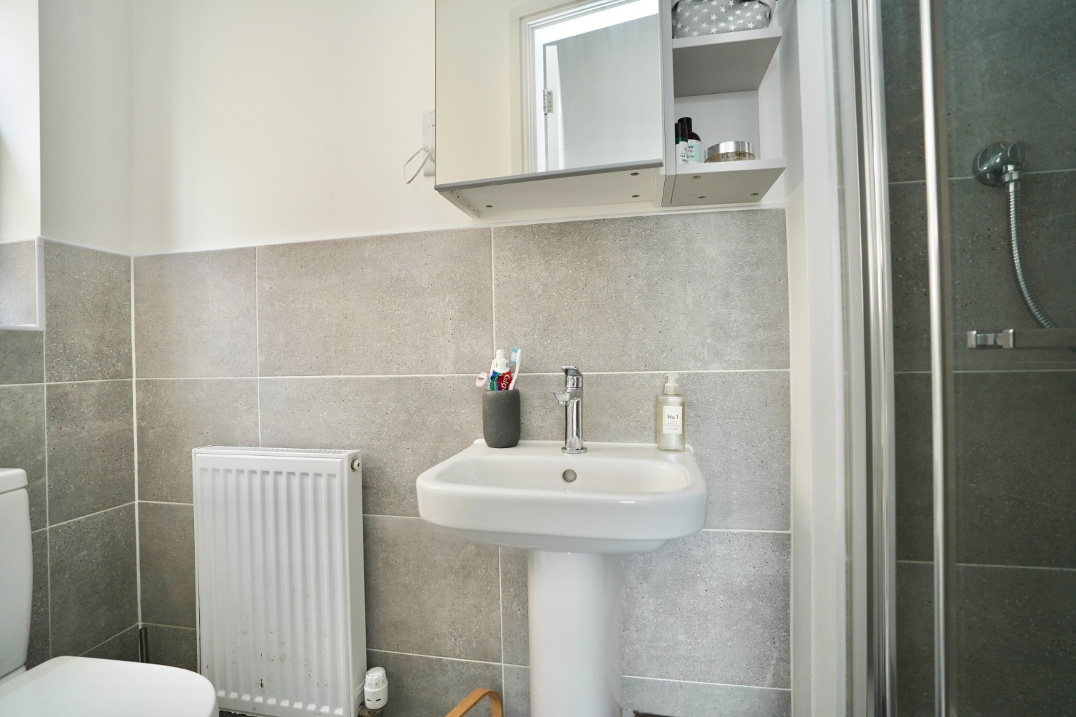 3 bed detached house for sale in Carnaile Road, Huntingdon 8