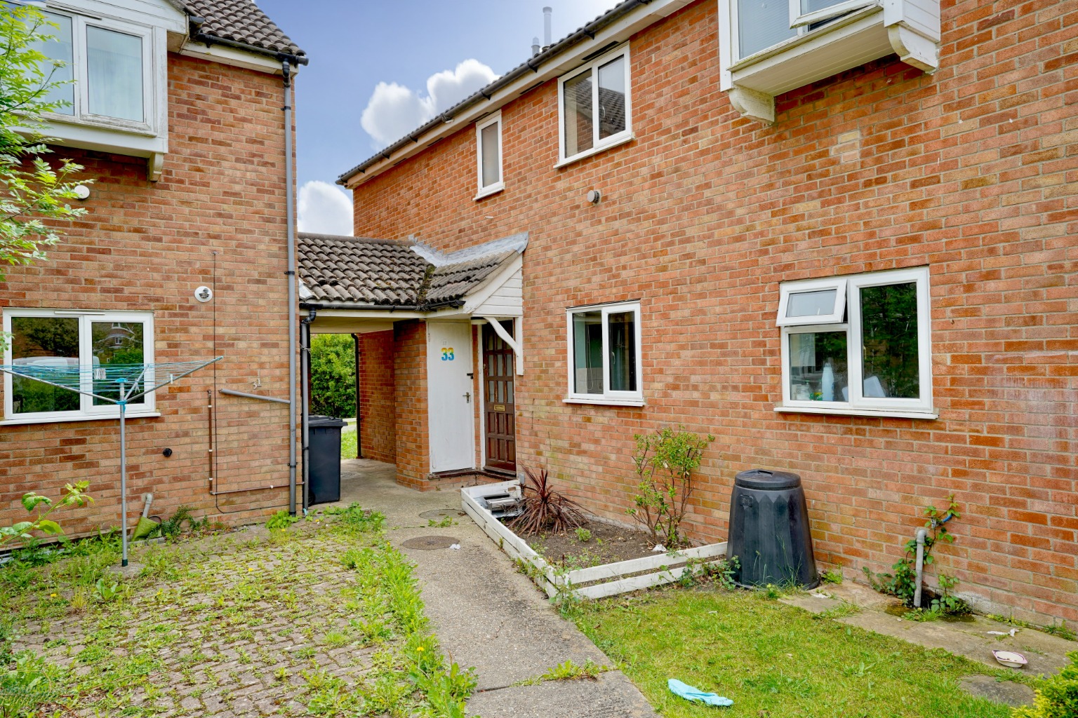 2 bed terraced house for sale in Spencer Drive, St. Ives  - Property Image 1