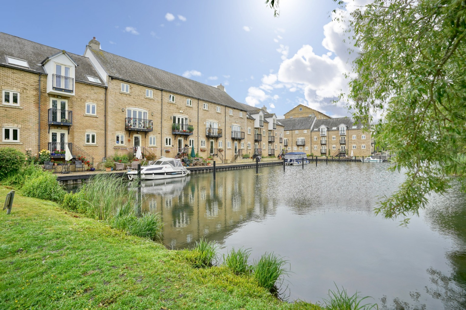 4 bed town house for sale in St Ives Place, St. Ives, PE27