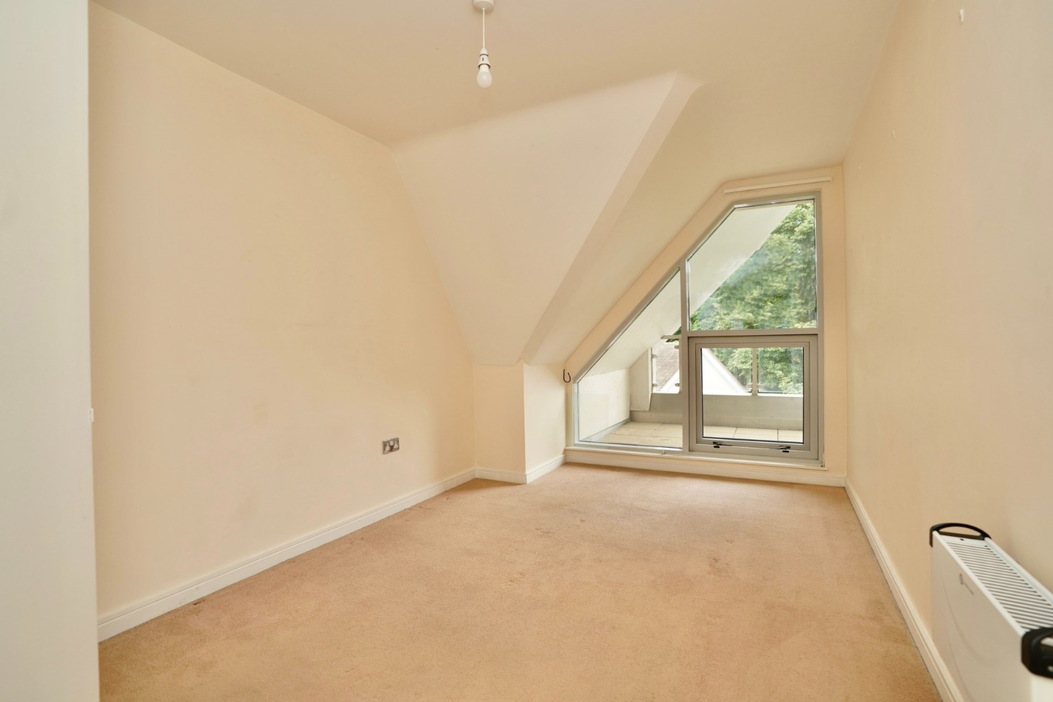 2 bed penthouse for sale in Bradbury Place, Huntingdon 3