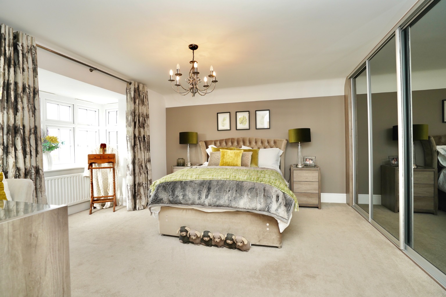 4 bed detached house for sale in Bedell Road, Huntingdon  - Property Image 9