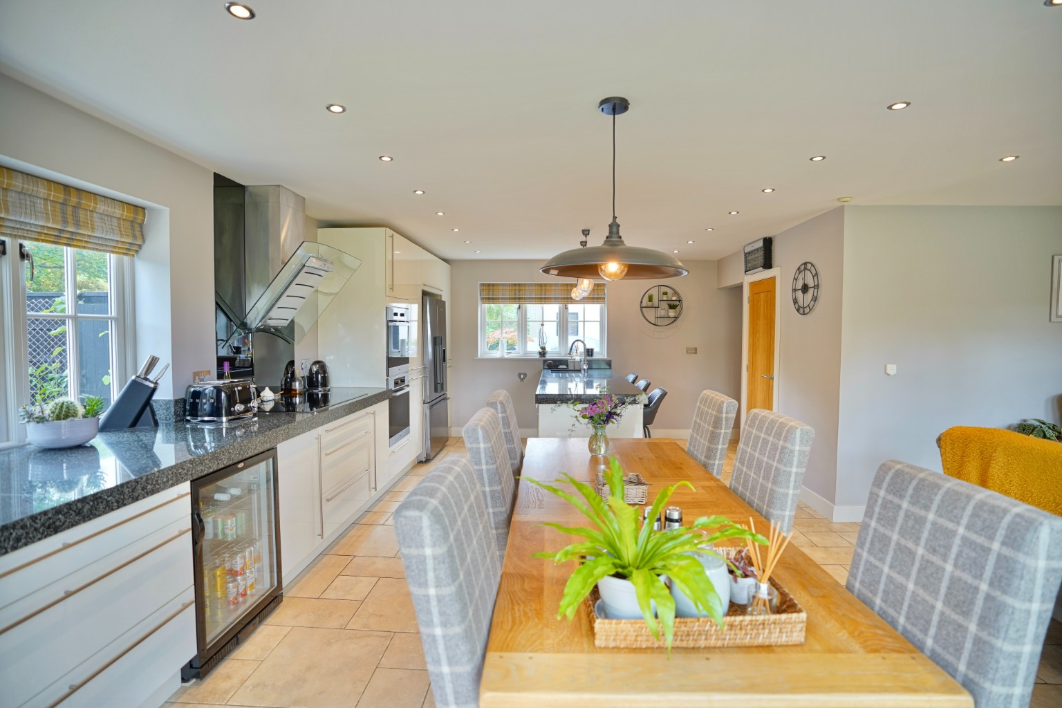 4 bed detached house for sale in Kestrel Court, St. Ives  - Property Image 5