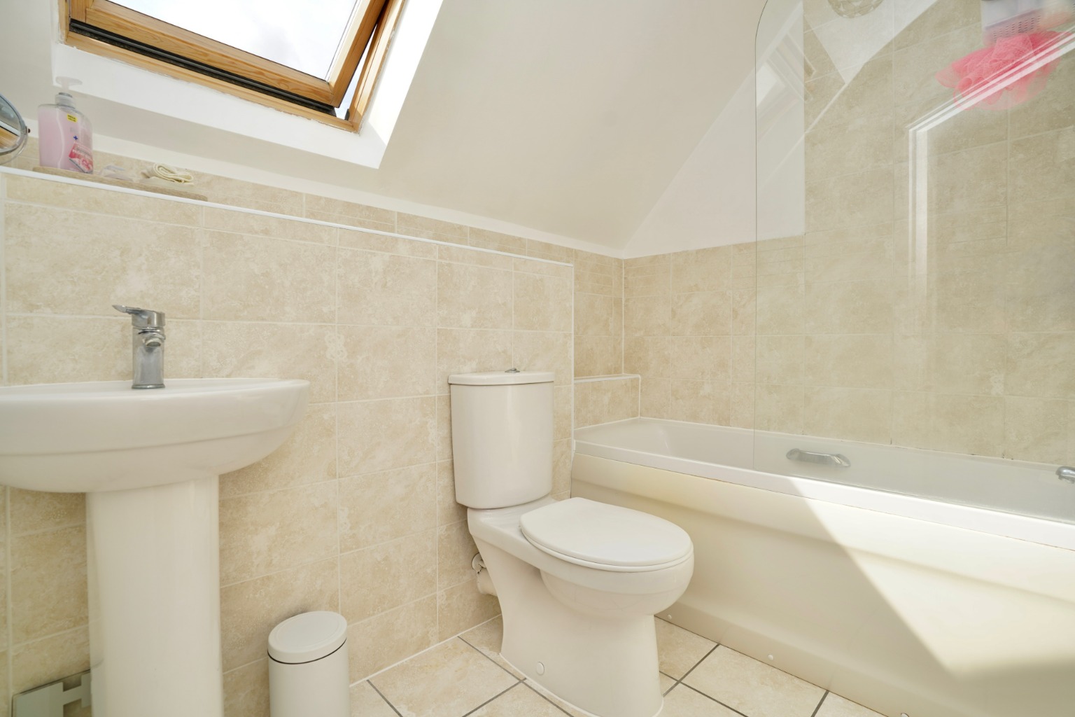 2 bed penthouse for sale in Stokes Drive, Huntingdon  - Property Image 8