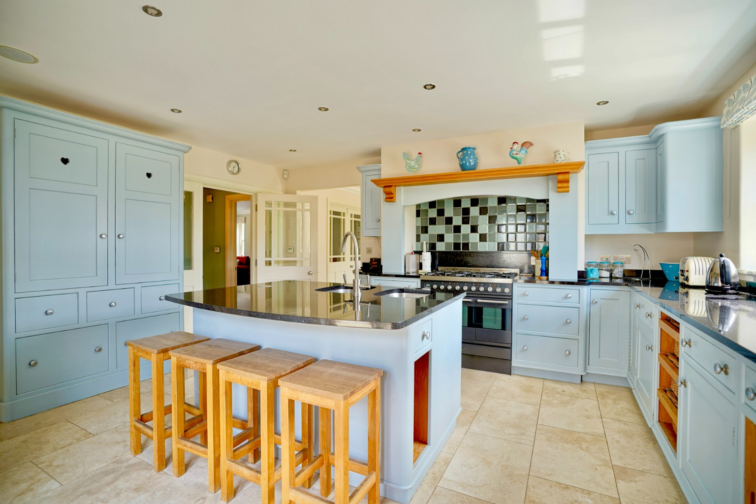 4 bed detached house for sale in The Bumbles, Huntingdon 6