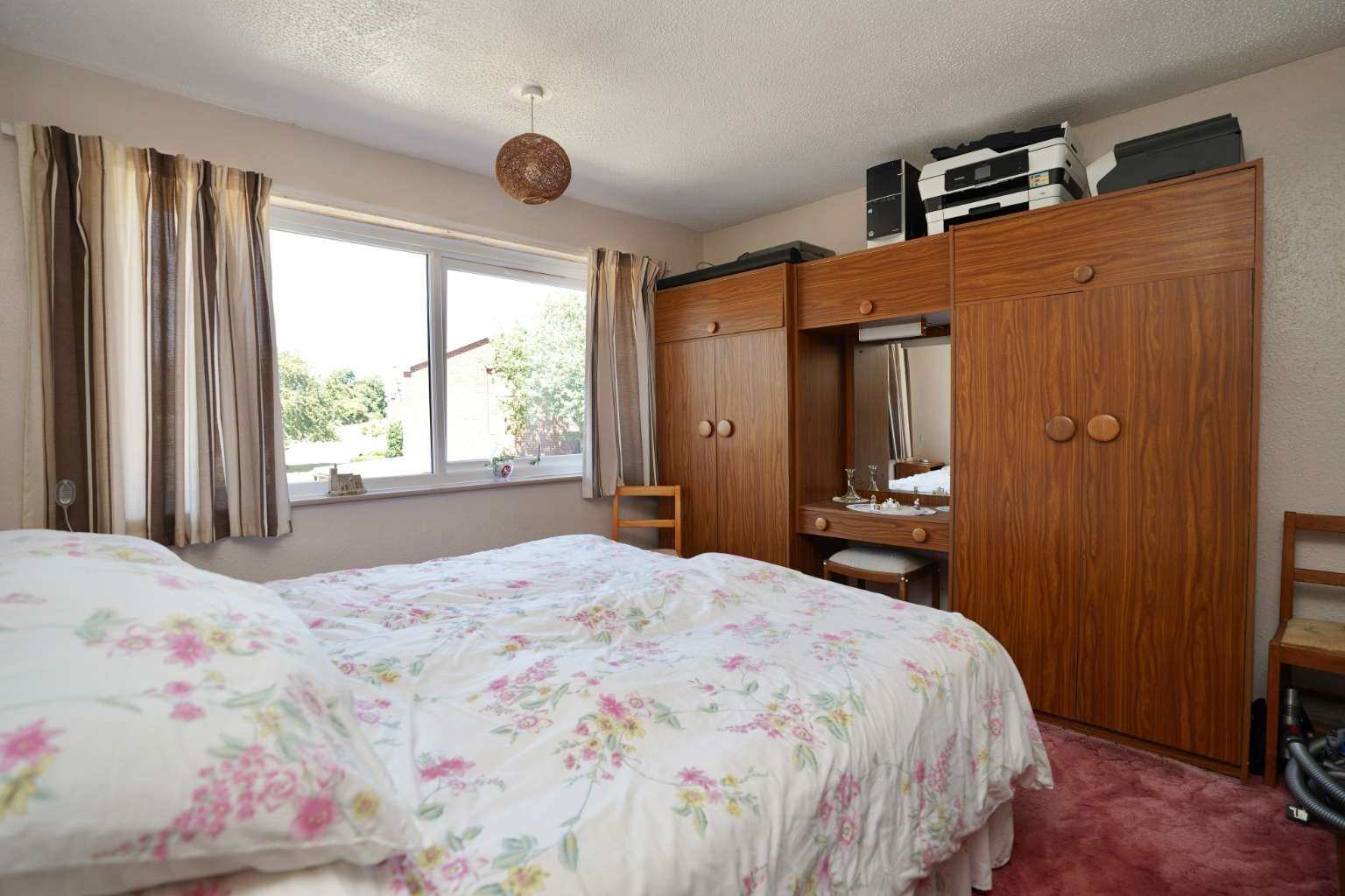 3 bed semi-detached house for sale in Hardy Close, Huntingdon 8