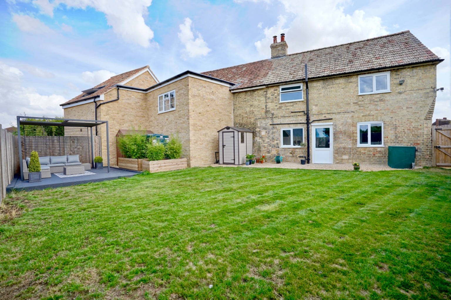 3 bed semi-detached house for sale in Warboys Road, Huntingdon 3