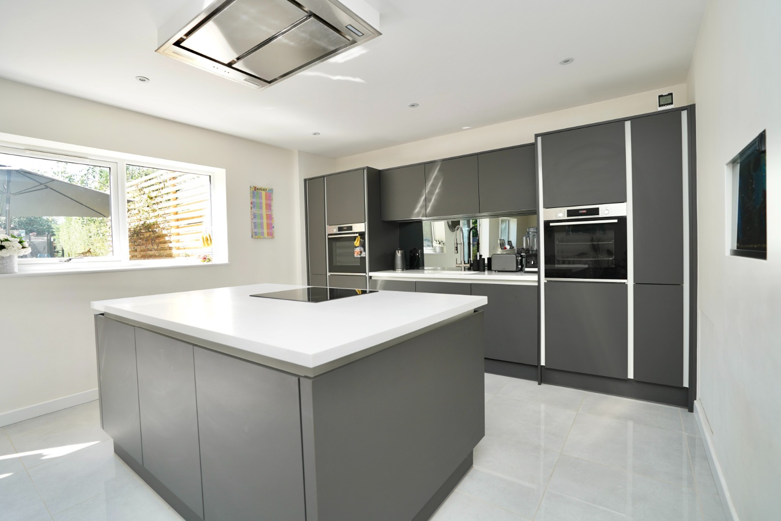 4 bed semi-detached house for sale in Fen Road, Huntingdon  - Property Image 2