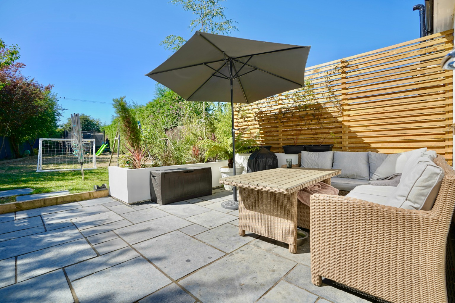 4 bed semi-detached house for sale in Fen Road, Huntingdon 19