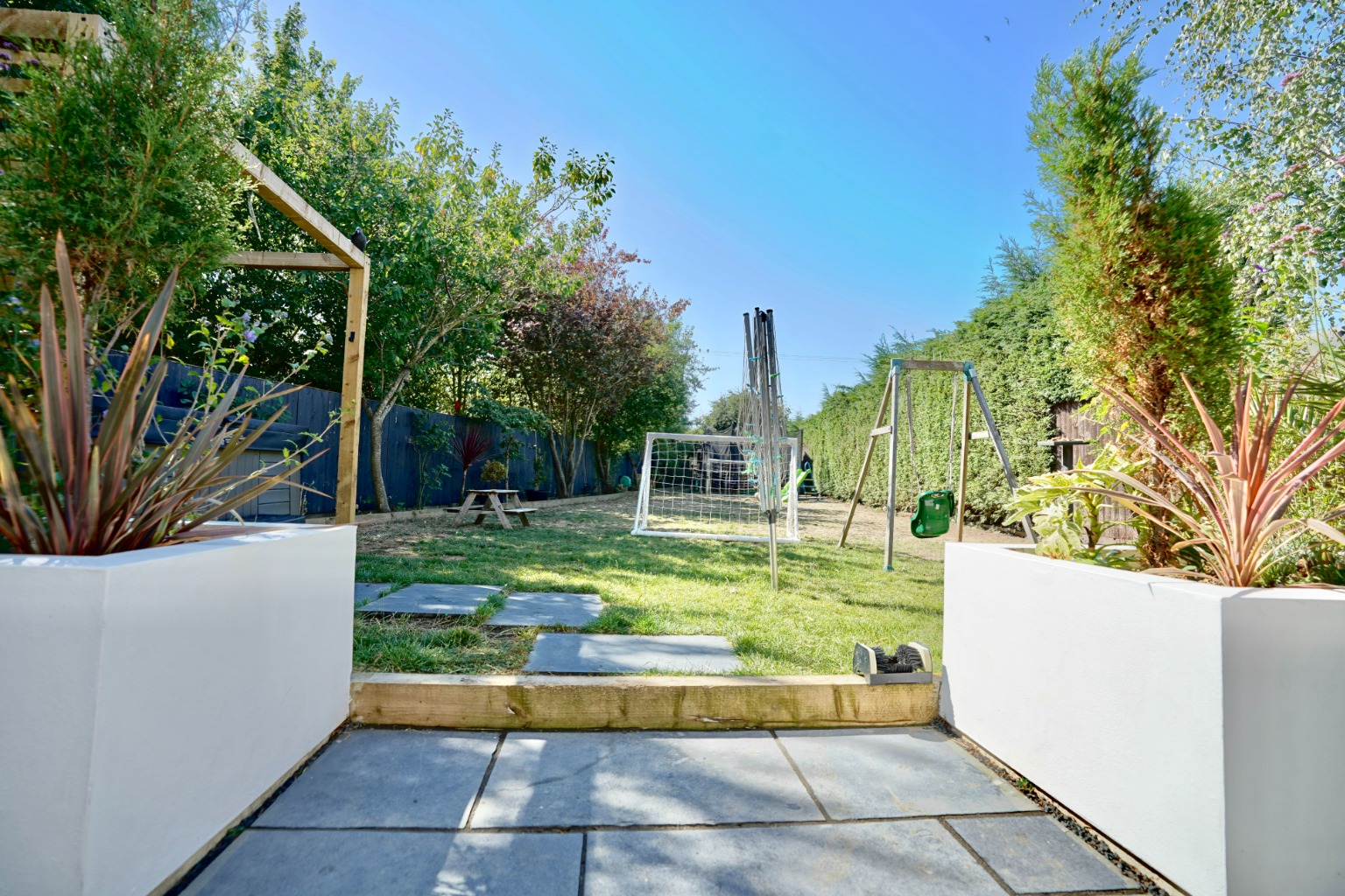 4 bed semi-detached house for sale in Fen Road, Huntingdon  - Property Image 24