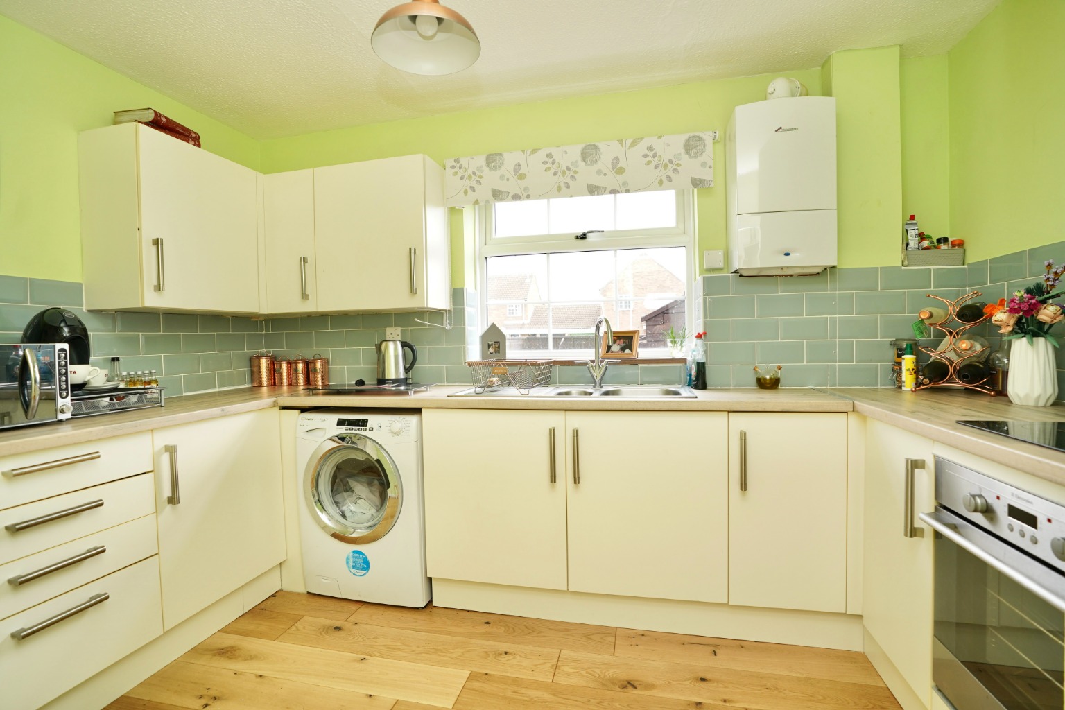 2 bed end of terrace house for sale in Rubens Way, St. Ives  - Property Image 3