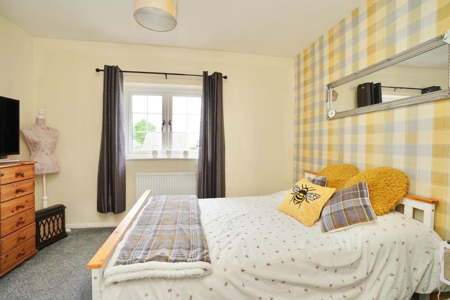 2 bed end of terrace house for sale in Rubens Way, St. Ives  - Property Image 6