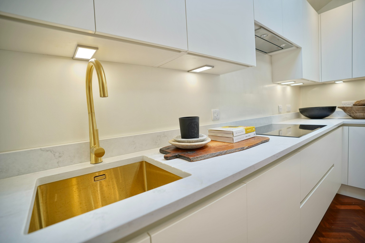 3 bed cottage for sale in High Street, Huntingdon 8